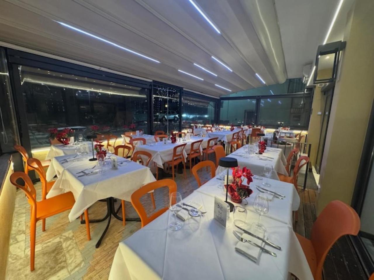 Hotel Ristorante Milton Varazze Esterno foto