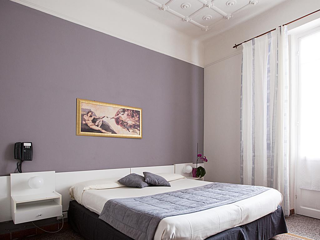 Hotel Ristorante Milton Varazze Esterno foto